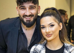 Azərbaycanlı bloqerlər VİLLA tikirlər - <span class="color_red">VİDEO</span>