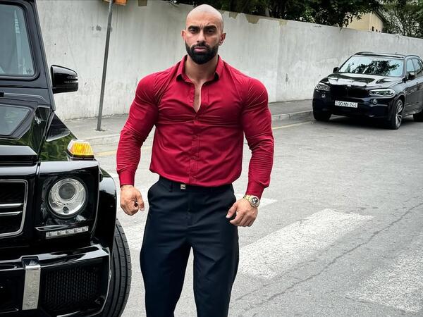 &quot;Çaqayev&quot; toyda oyun çıxardı - <span class="color_red">VİDEO</span>