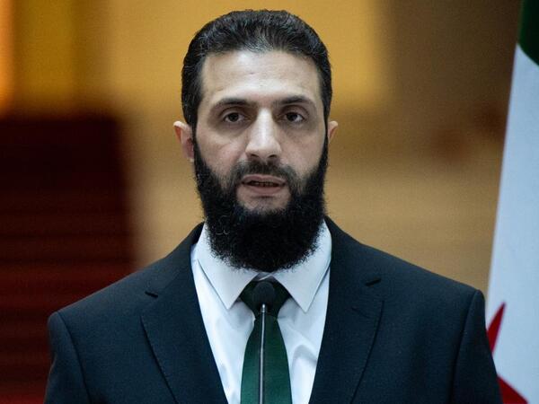 Əhməd əl-Şəraa ABŞ-yə getdi