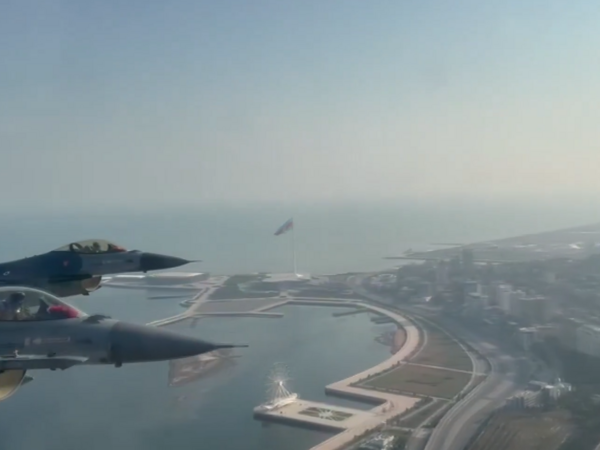 Türkiyə Müdafiə Nazirliyindən Zəfər Paradı paylaşımı – Bakıda çəkilən kadrlar yayıldı - <span class="color_red">VİDEO</span>