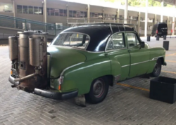 Bu avtomobil odunla işləyir