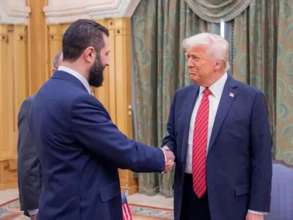 79 il sonra ilk - Şaraa Trampla görüşdü