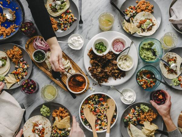 Saat 18:00-dan sonra yemək ziyandır? - Açıqlama