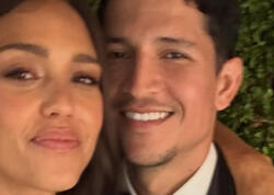 Bu da Cessika Albanın yeni sevgilisi