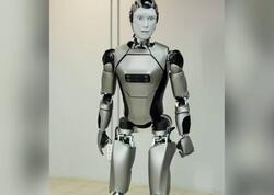 Rusiya ilk yerli robotunu hazırladı - Banklarda işlədəcəklər