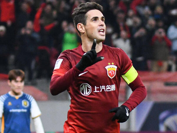 Braziliyalı ulduz futbolçunun vəziyyəti PİSLƏŞDİ: <span class="color_red">xəstəxanaya yerləşdirilib</span>