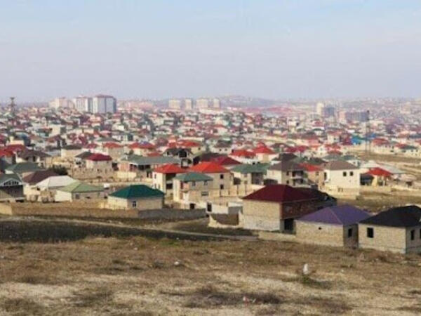 Bu ərazidə evlər ucuzlaşdı - SƏBƏB