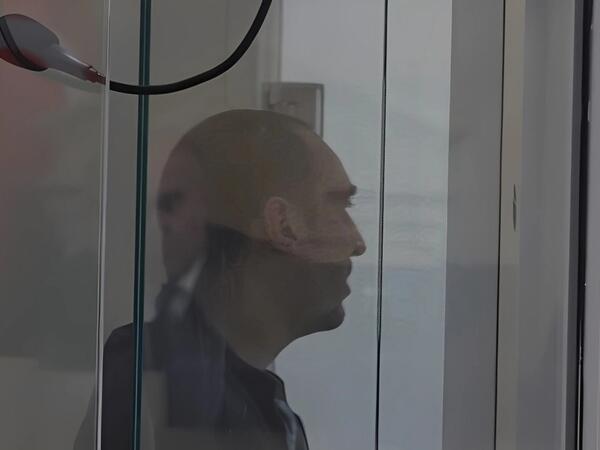 Qardaşını qətlə yetirməkdə təqsirləndirilən Amin Nuri: &quot;Narkotikə görə öldürmüşəm&quot;