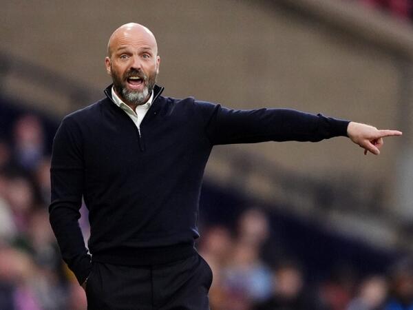 “Favorit biz sayılırıq” - İslandiya yığmasının baş məşqçisi