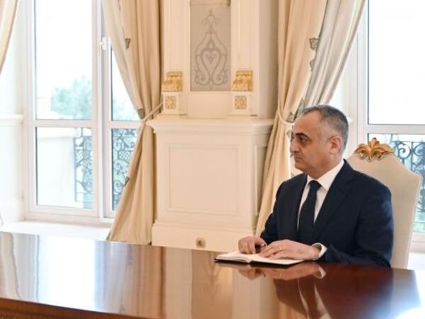 Vəzifədən uzaqlaşdırılan Fuad Nəcəfli kimdir? - DOSYE