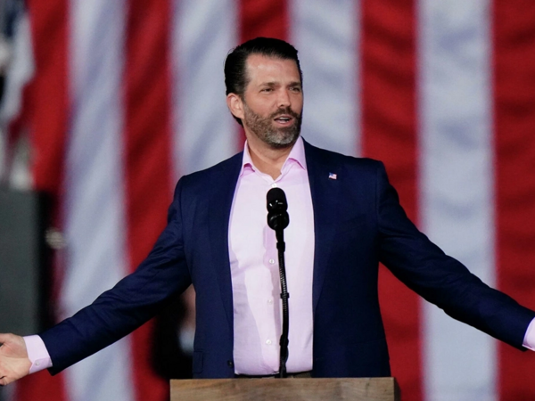 Trampın oğlu Ermənistana səfərini ləğv etdi