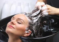Şampununuza bunları əlavə edin – Saçınız 7 gün <span class="color_red">yağlanmayacaq</span>