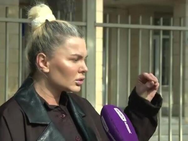 Bakıdakı 298 nömrəli məktəbdə şagirdlərdən pul yığıldığı iddia olunur - <span class="color_red">VİDEO</span>