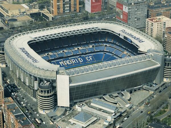 &quot;Real&quot; stadionunun adını və loqosunu DƏYİŞDİ - <span class="color_red">FOTO</span>