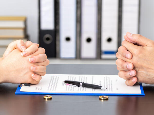 Kişi aliment ödəməmək üçün ağlasığmaz üsula əl atdı - Hər il...