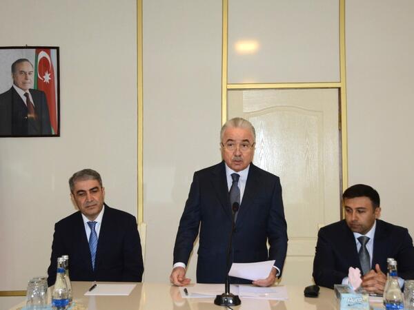 Göyçayın yeni icra başçısı kollektivə təqdim olundu