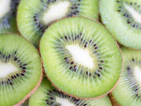 Kivini qabığını soymadan yeyin!