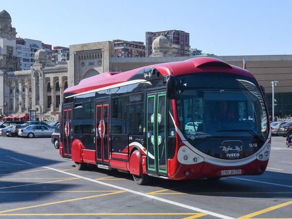 Yeni avtobus xətti onların BAZARINI BAĞLADI