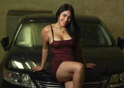 Əxlaqsız videoları ilə tanınan qadın siyasətə qoşuldu