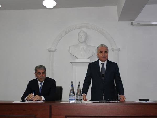 Balakənin yeni icra başçısı kollektivə təqdim olundu - FOTO