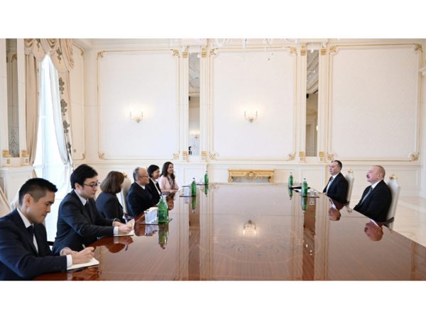 Prezident İlham Əliyev Asiya İnkişaf Bankının nümayəndə heyətini qəbul edib - FOTO