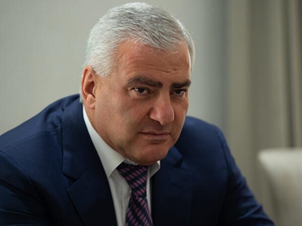 Karapetyan həbsdə qaldı