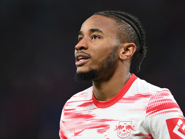 &quot;Milan&quot;ın hücumçusu ad gününü Bakıda qeyd edib