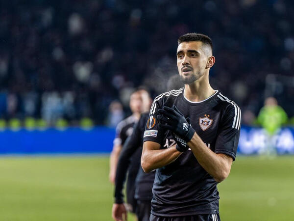 Toral Bayramov Fransa ilə oyunda millinin heyətindən çıxarıldı - SƏBƏB