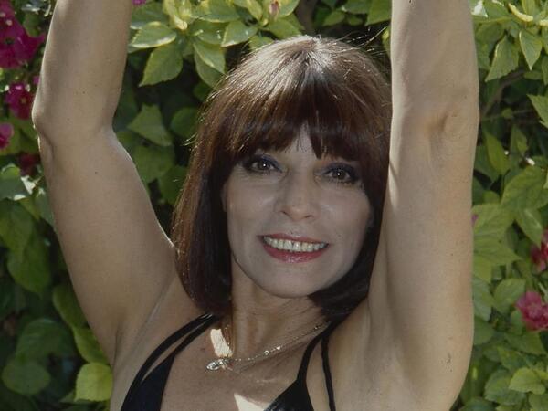 Məşhur müğənni qocalar evində boğularaq öldürüldü - <span class="color_red">FOTO</span>