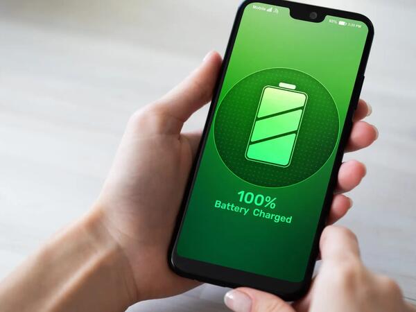 Telefonun bu gizli parametri batareyanın ömrünü 3 dəfə uzadırmış