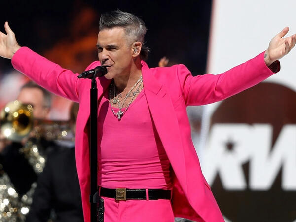 Dünya şöhrətli müğənni <span class="color_red">kor ola bilər</span>