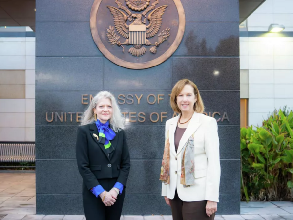 ABŞ rəsmisi Ermənistanda səfərdədir