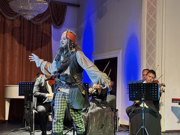 “Bir dəfə Mahnı Teatrında” - Kino Musiqisinə həsr olunmuş möhtəşəm gecə - <span class="color_red">VİDEO - FOTO</span>