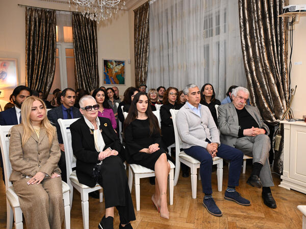 “Neft bumu hamıya gülümsəyir” festivalının açılışı olub - <span class="color_red">FOTO</span>