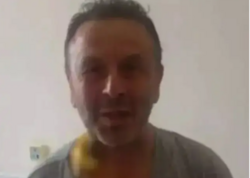 Bir zamanların məşhur aktyoruna şizofreniya diaqnozu qoyuldu - <span class="color_red">FOTOlar</span>