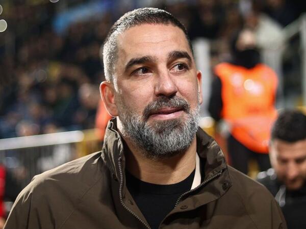 &quot;Oyundan əvvəl raket hücumları oldu, sığınacağa getdik&quot; - Arda Turan Kiyevdə