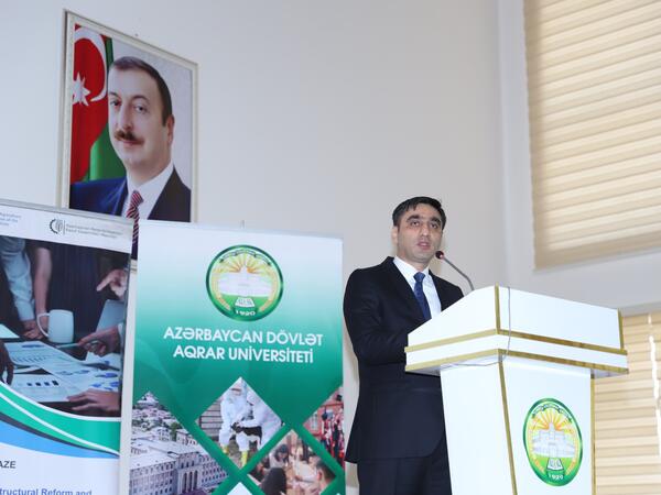 Sərdar Hacıyev: “Heyvanlar arasında yayılan yoluxucu və zoonoz xəstəliklərə qarşı mütəmadi monitorinqlər aparılır”