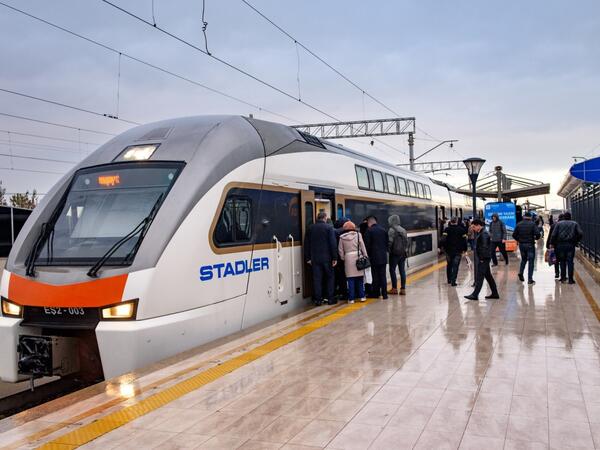 Bakı-Ağstafa qatarına əlavə reyslər təyin edildi