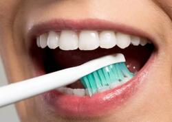 Dişləri gündə 3 dəfə fırçalamaq lazım deyilmiş - Həkimdən xəbərdarlıq