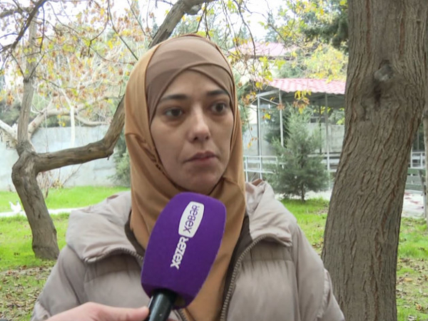 Yasamalda 15 yaşlı gənc qız üstündə bıçaqlanıb? – Hadisənin şahidi danışdı - <span class="color_red">VİDEO</span>