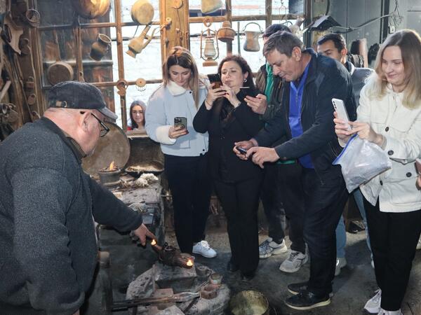 Qış turizm mövsümü öncəsi daxili turizm imkanları nümayiş etdirilib