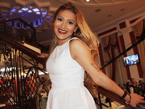 Rəqsanə ev dustaqlığına buraxıldı