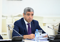 Minimum əməkhaqqı 400, minimum pensiya 320 manat oldu - Nazir açıqladı