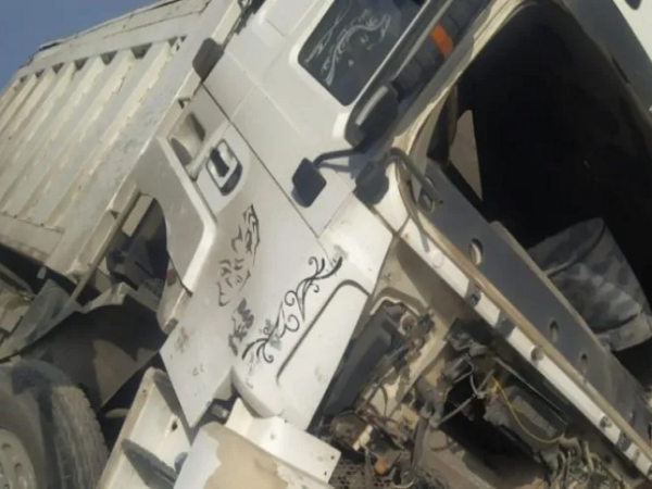 Şamaxıda “Shacman” dərəyə aşdı, ölən var