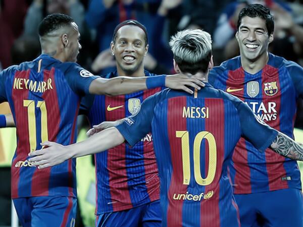 “Barselona” tarixinin ən yaxşı futbolçusu SEÇİLDİ