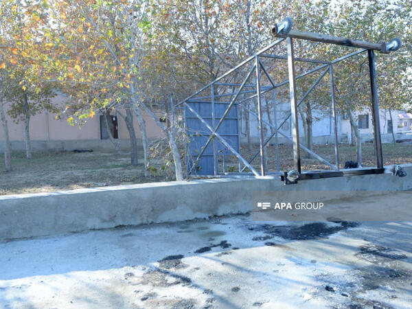 Dörd ofisiant yanaraq ölübmüş - Hadisə yerindən görüntülər - <span class="color_red"> VİDEO - FOTOlar</span>