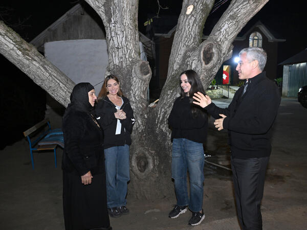 Leyla və Arzu Əliyevalar Pəncəli Teymurovun ailəsini ziyarət ediblər - <span class="color_red">FOTO</span>