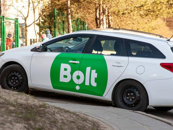 Bakıda &quot;Bolt&quot; sürücüsü sifarişi ləğv edib sərnişini döydü