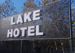 Həmin &quot;Lake Hotel&quot; intim görüşlər üçün istifadə olunurmuş - FOTO