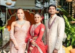 Dünya bu toydan danışır - Məşhurlar axın etdi - FOTO